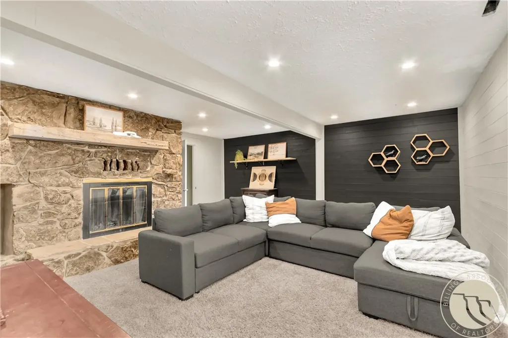 3311 Harlou Drive Billings MT 59102