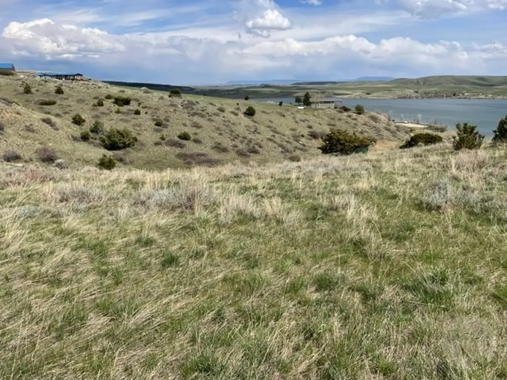Tbd Sam's Retreat Lower Lot Roberts MT 59013