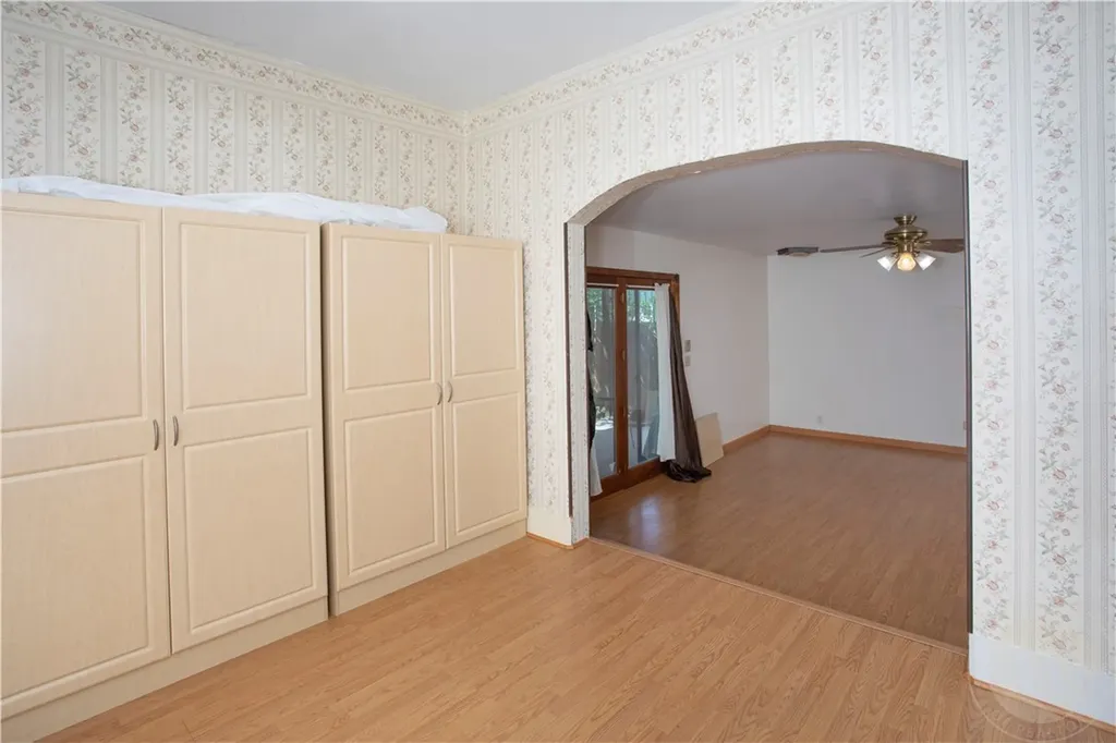 416 N Cody Avenue Hardin MT 59034