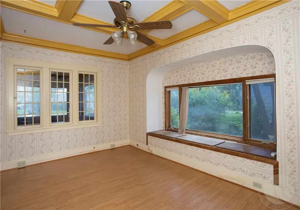 416 N Cody Avenue Hardin MT 59034