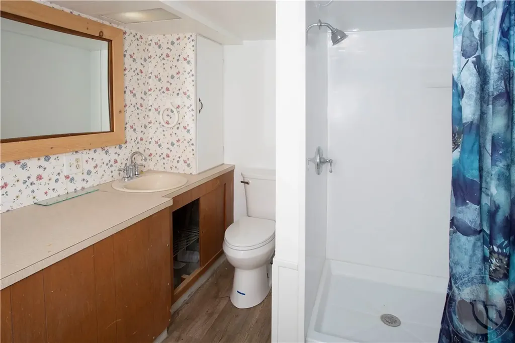 416 N Cody Avenue Hardin MT 59034