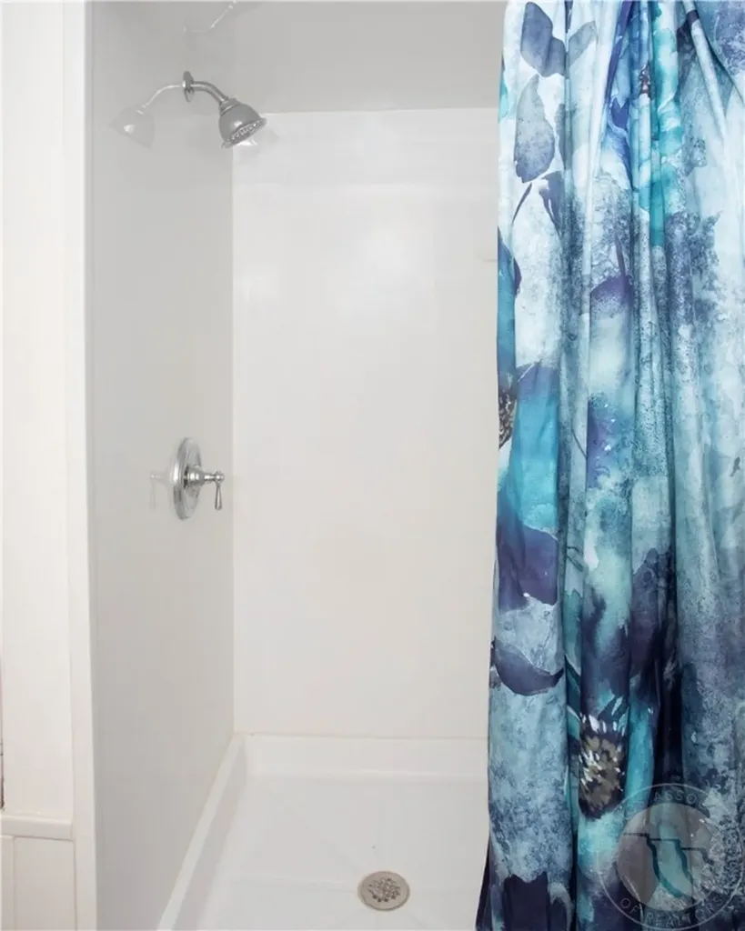 416 N Cody Avenue Hardin MT 59034