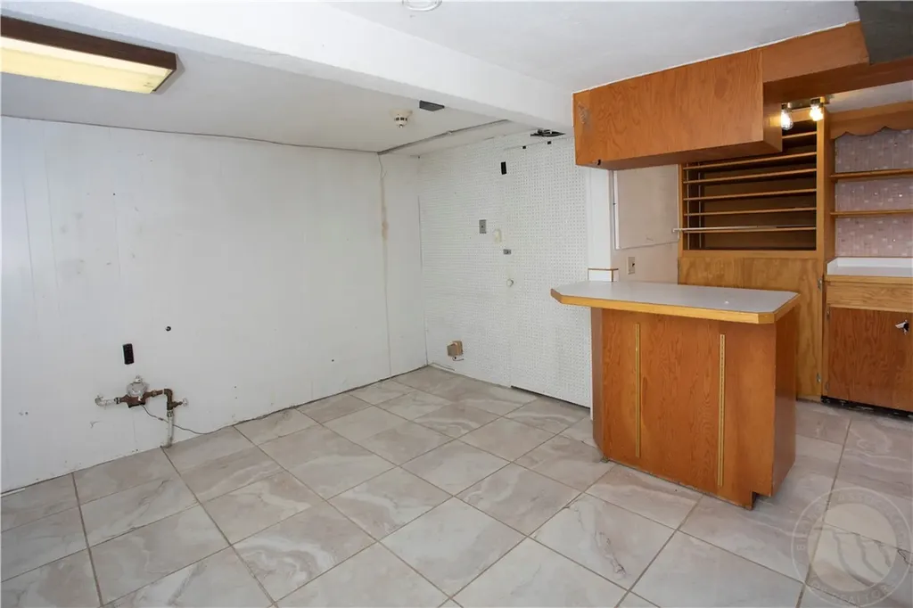 416 N Cody Avenue Hardin MT 59034