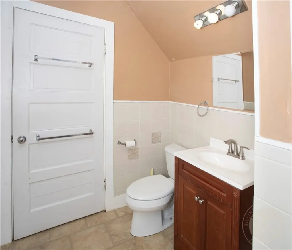416 N Cody Avenue Hardin MT 59034