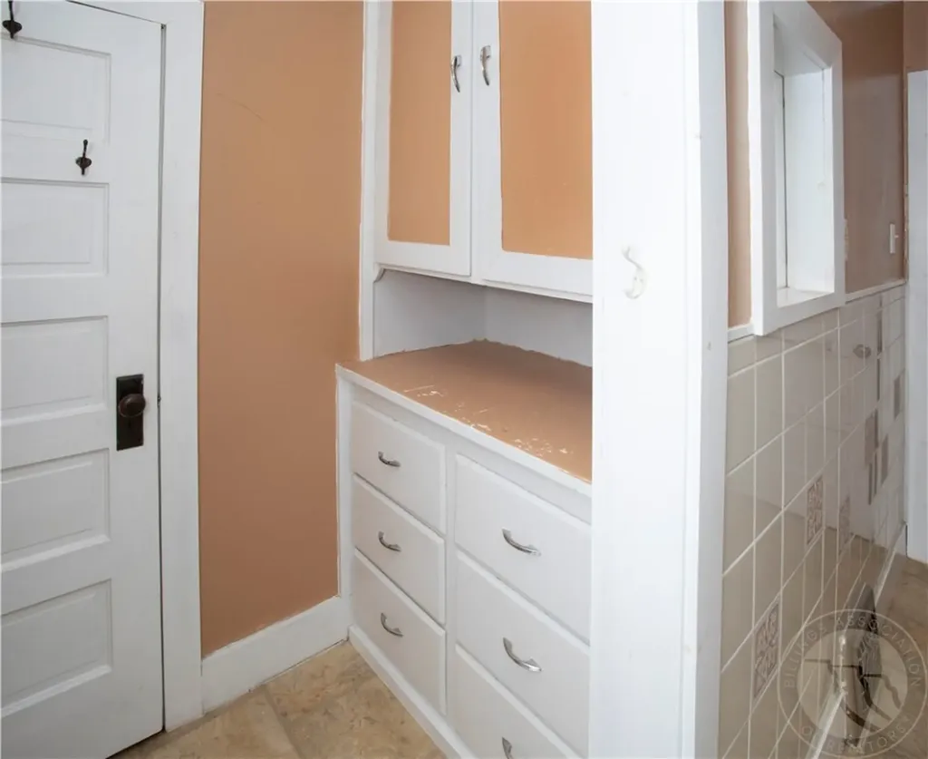 416 N Cody Avenue Hardin MT 59034