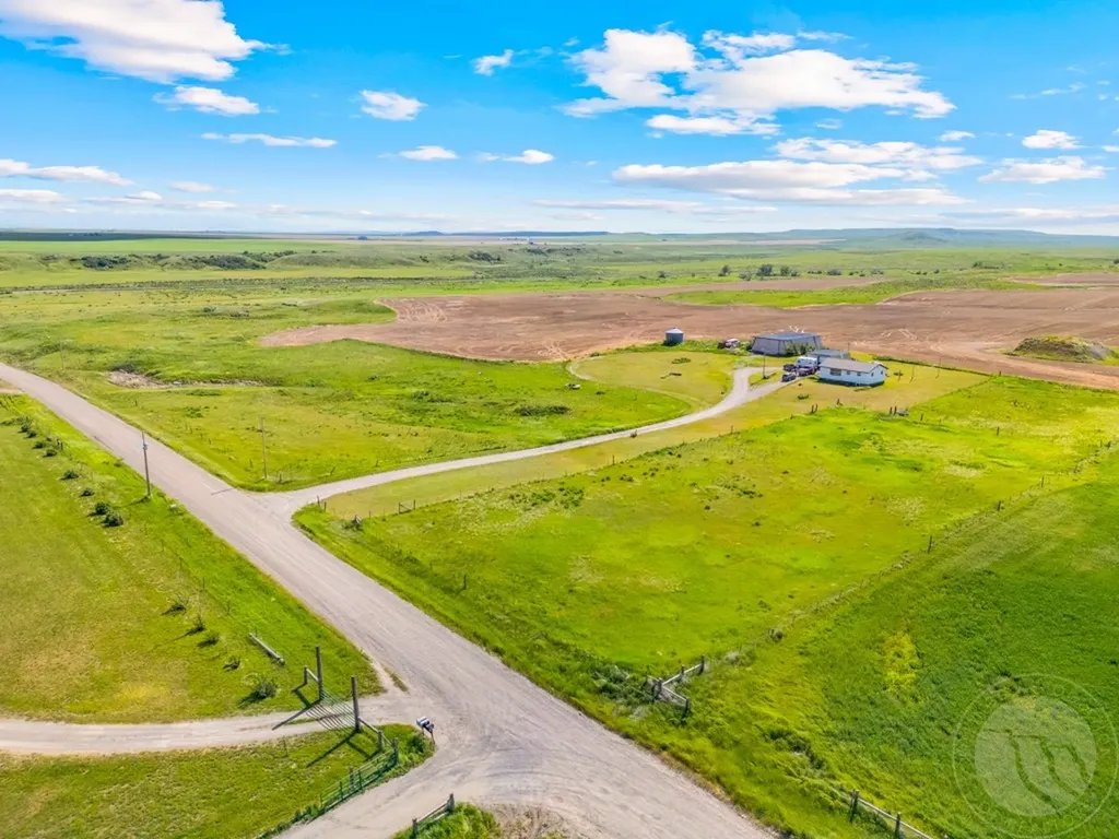 1036 Davis Road Hardin MT 59034