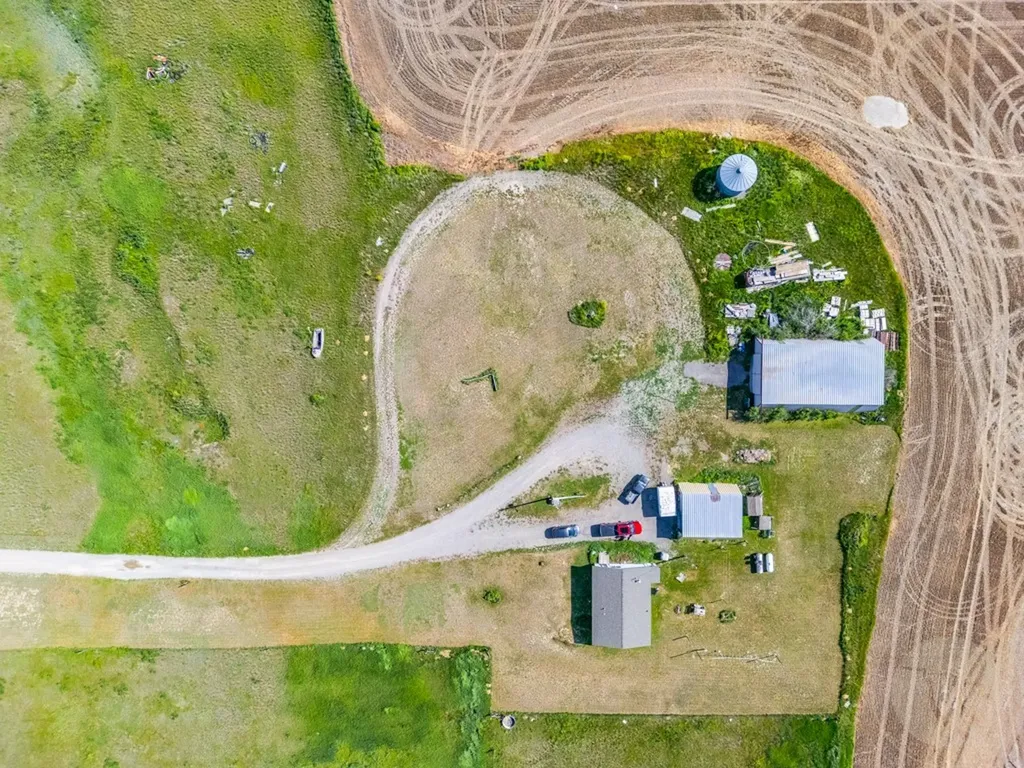 1036 Davis Road Hardin MT 59034