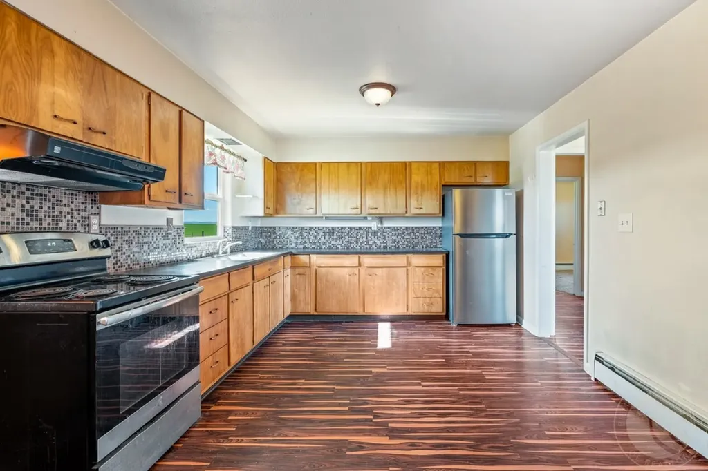 1036 Davis Road Hardin MT 59034