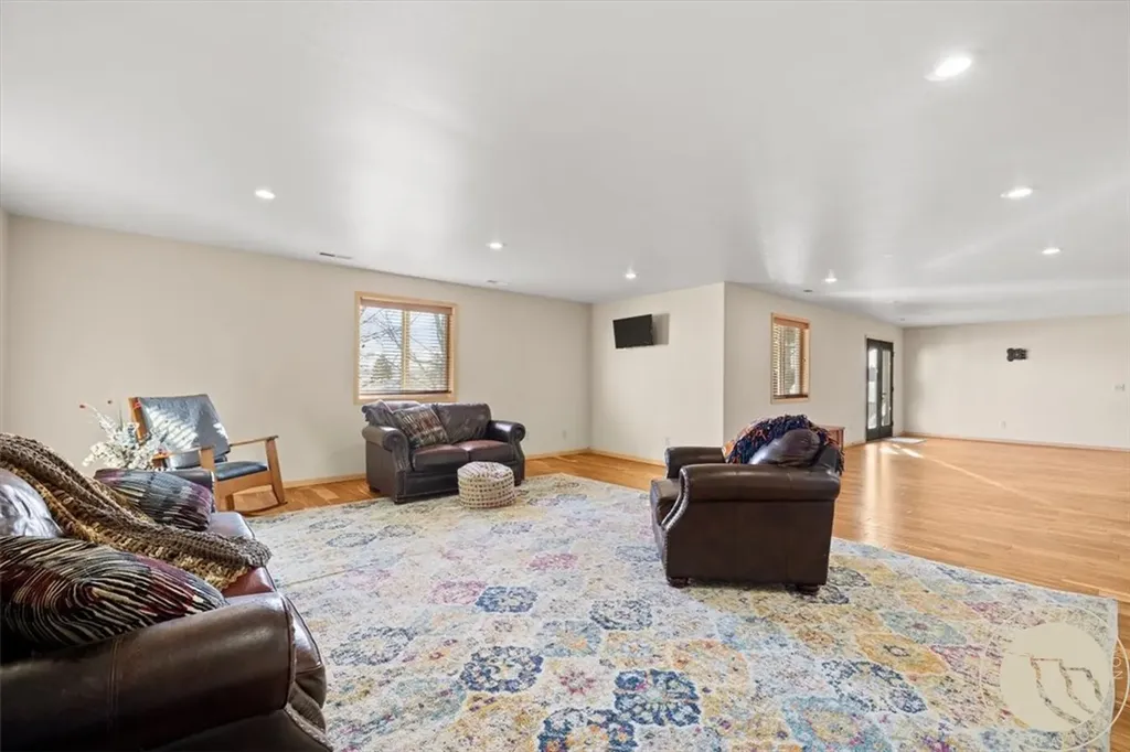 1191 Chipper Lane Huntley MT 59037