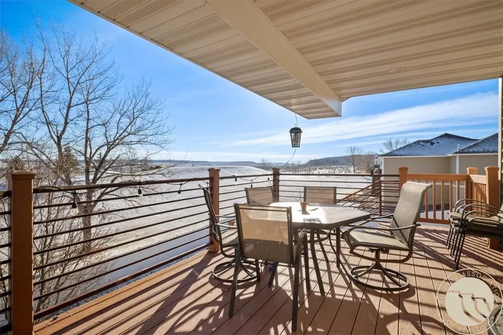 1191 Chipper Lane Huntley MT 59037