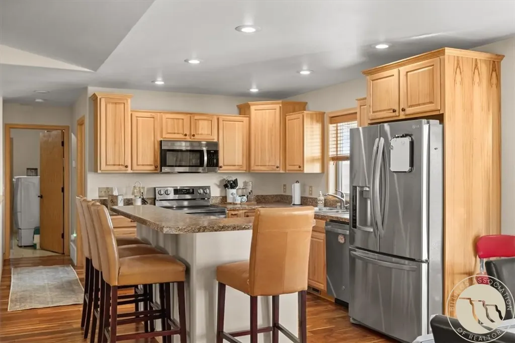 1191 Chipper Lane Huntley MT 59037