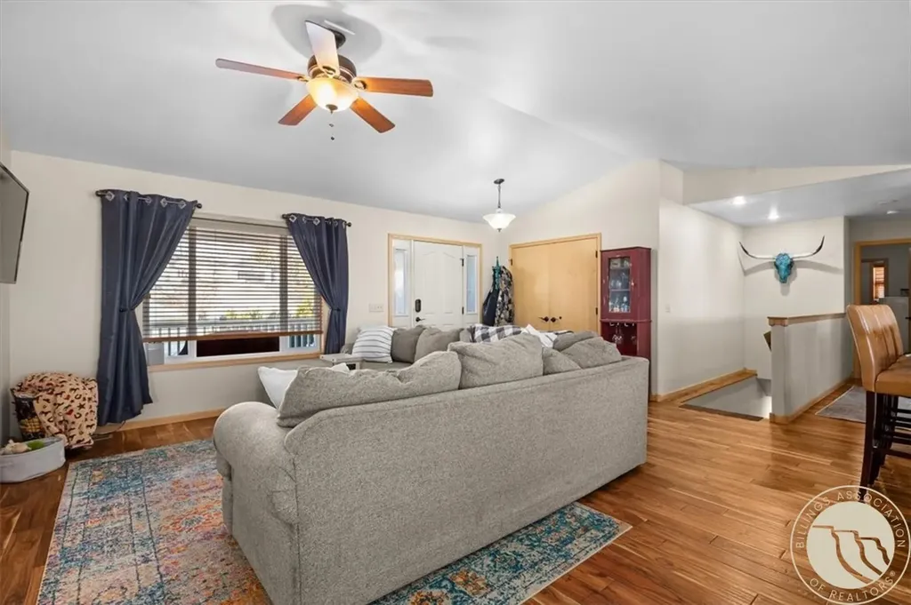 1191 Chipper Lane Huntley MT 59037