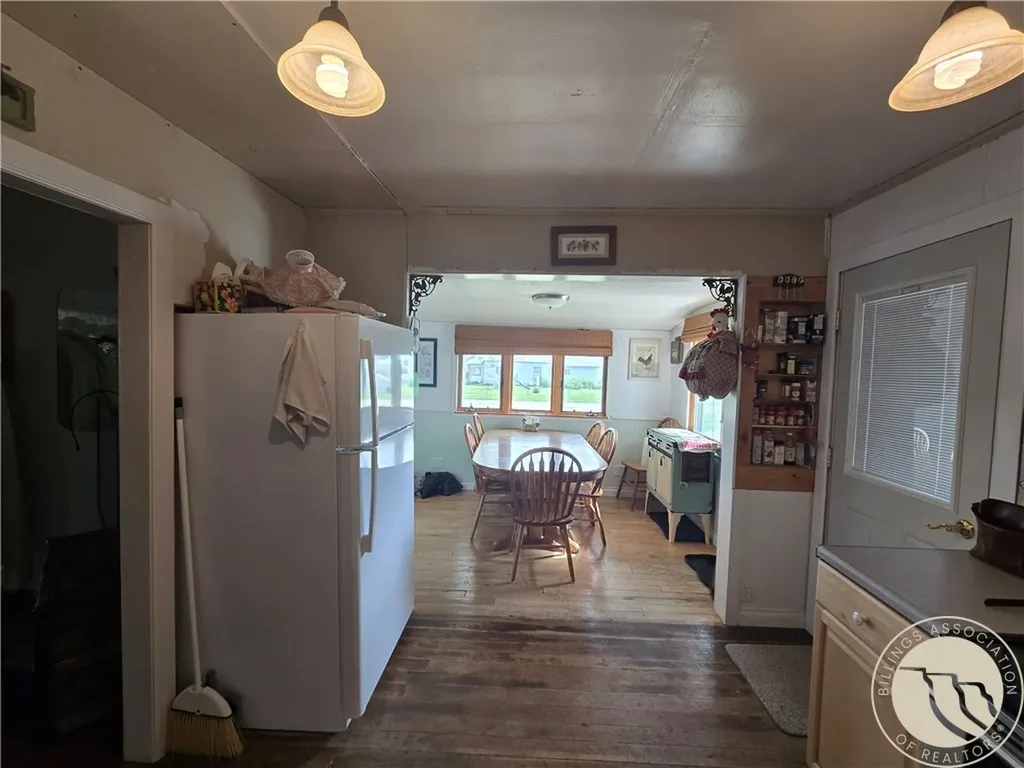 313 S Teigen Avenue Winnett MT 59087
