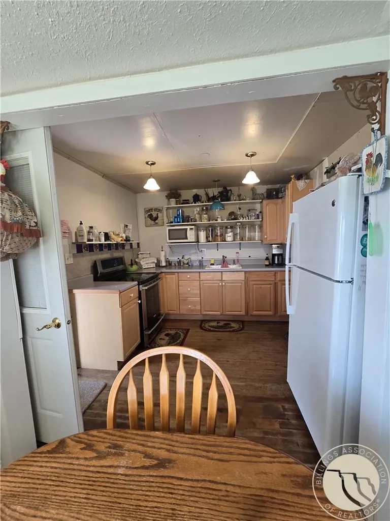 313 S Teigen Avenue Winnett MT 59087