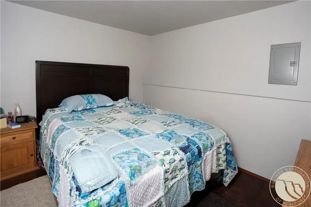 805 2nd W Hardin MT 59034