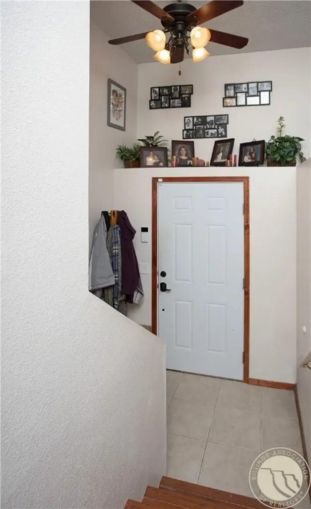805 2nd W Hardin MT 59034