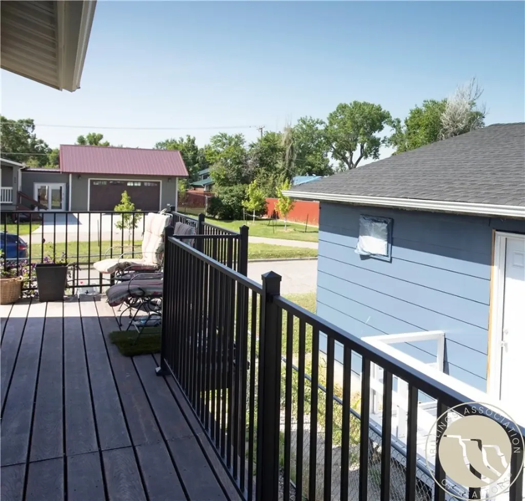 805 2nd W Hardin MT 59034
