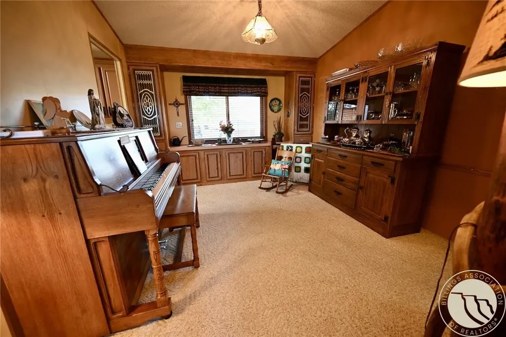 2994 Highway 78 Absarokee MT 59001