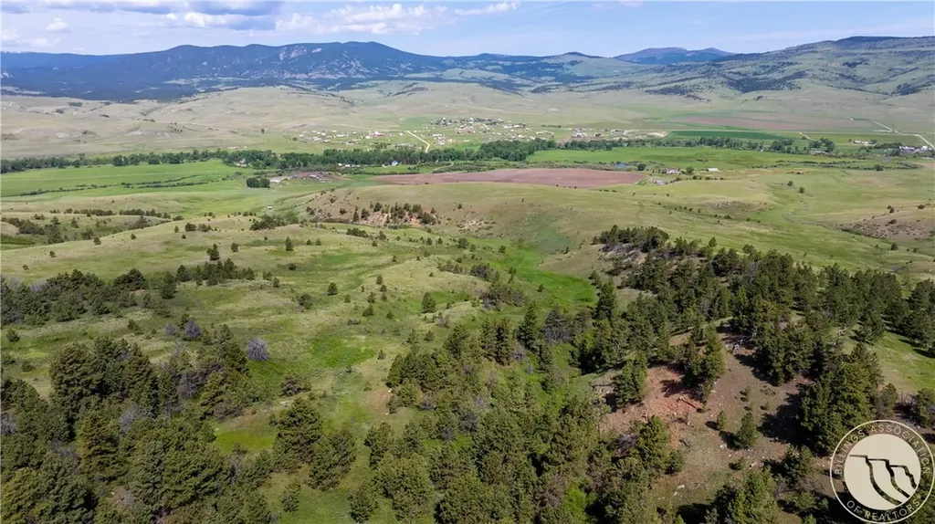 0 Rogers Lane Lewistown MT 59452