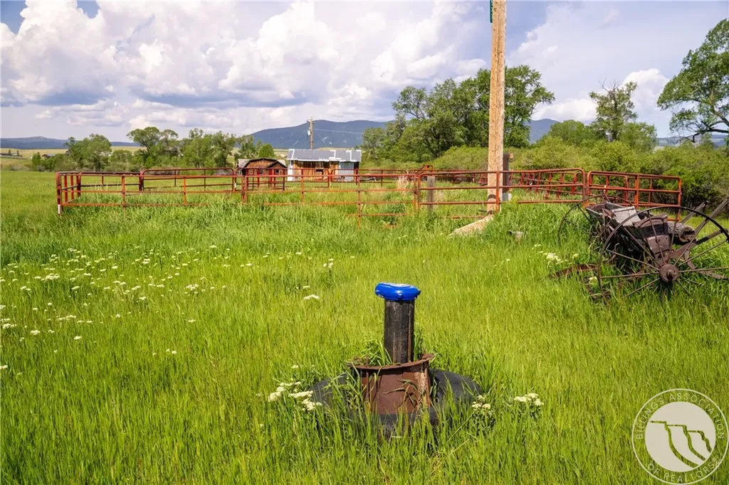 0 Rogers Lane Lewistown MT 59452