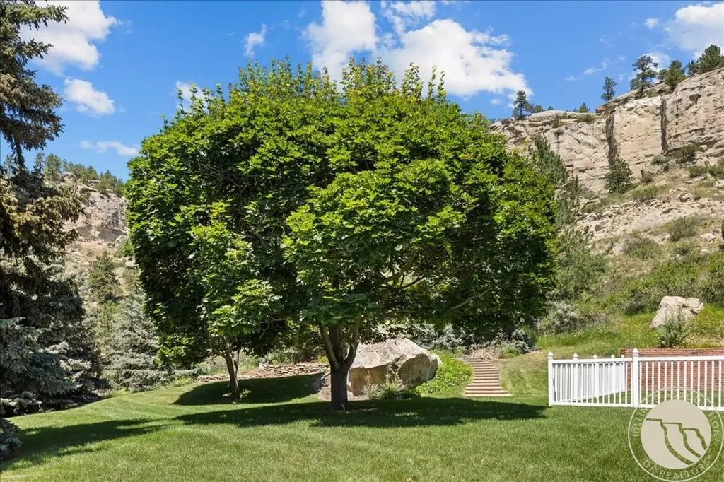 2737 Gregory Drive N Billings MT 59102