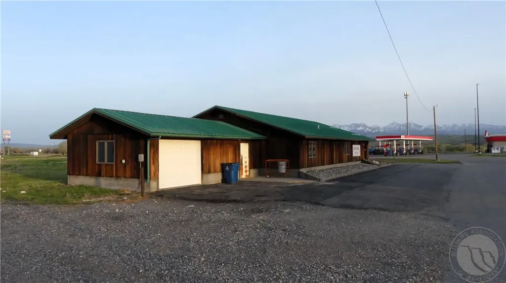 519 W 1st Big Timber MT 59011