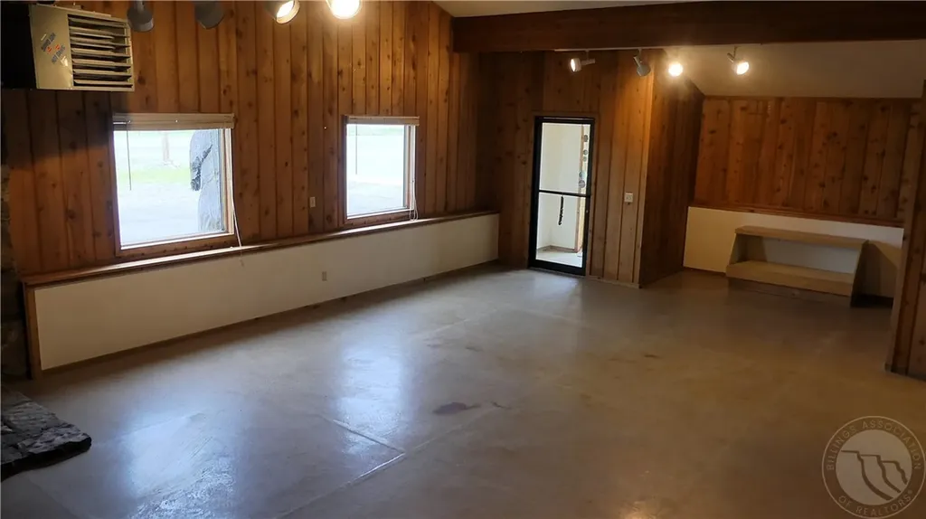 519 W 1st Big Timber MT 59011