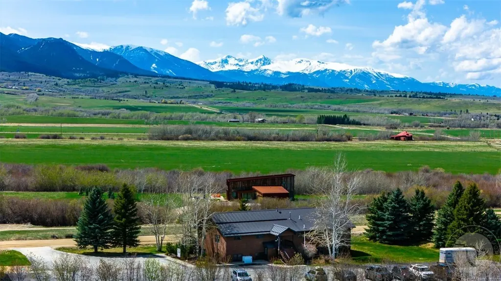 15 Two Willow Lane Red Lodge MT 59068