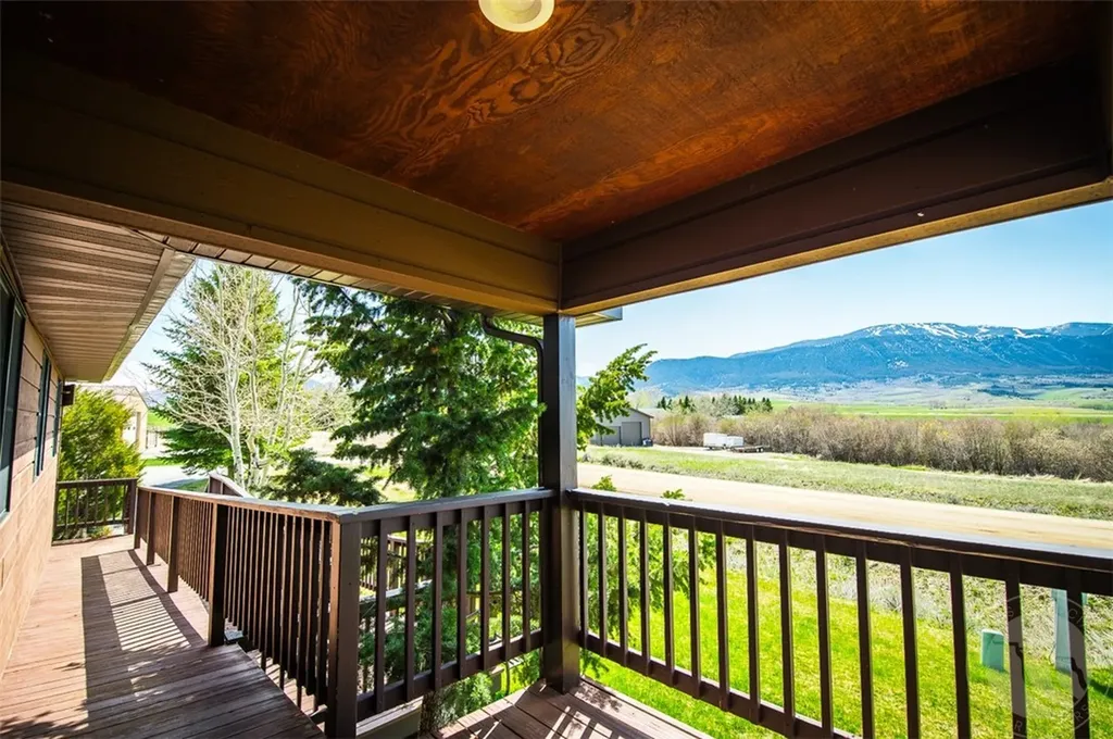15 Two Willow Lane Red Lodge MT 59068