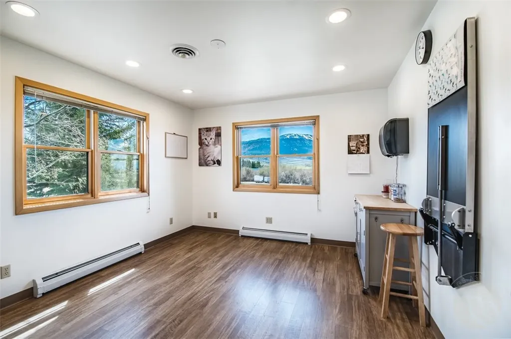 15 Two Willow Lane Red Lodge MT 59068