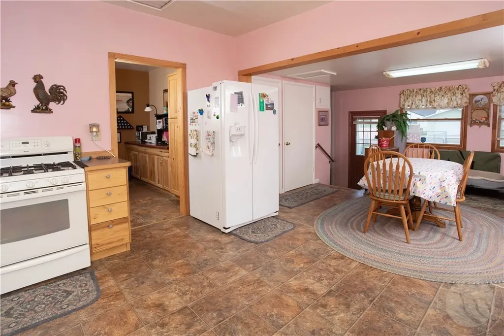 107 N Crawford Avenue Hardin MT 59034