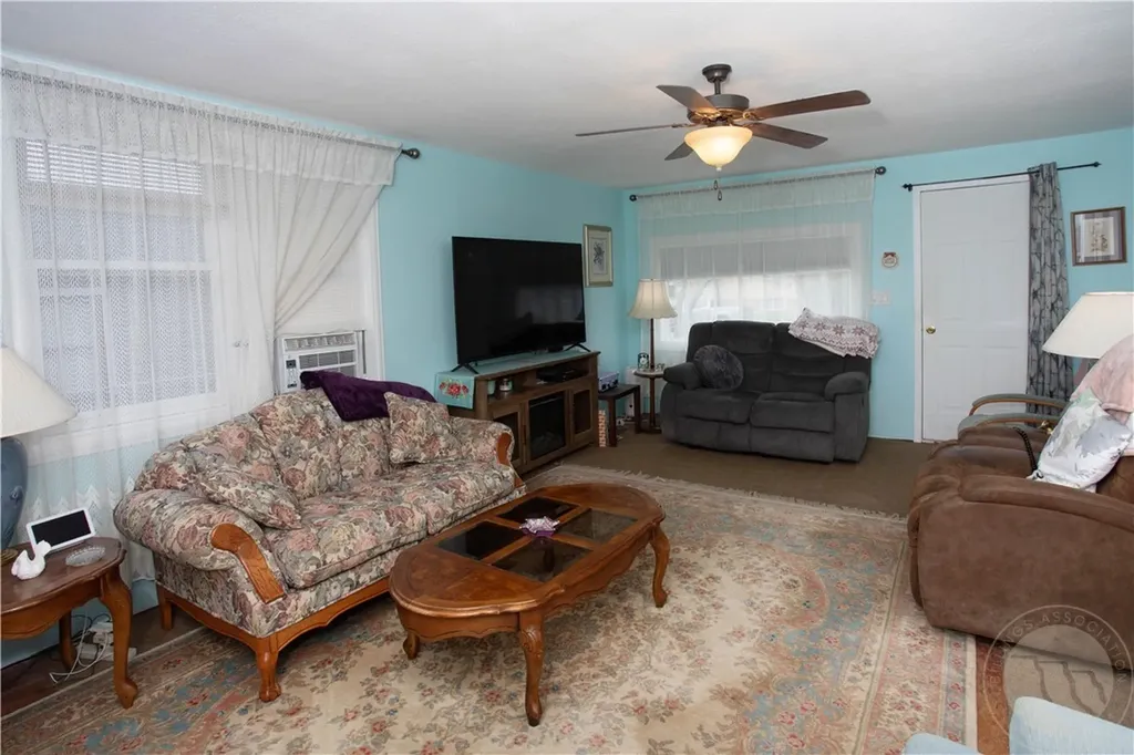 107 N Crawford Avenue Hardin MT 59034