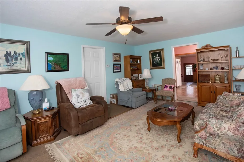 107 N Crawford Avenue Hardin MT 59034