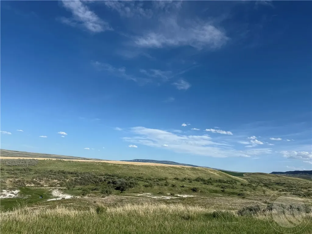 44 Five Mile Creek Road Edgar MT 59026