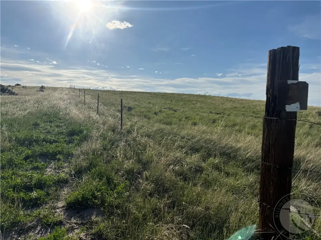 44 Five Mile Creek Road Edgar MT 59026