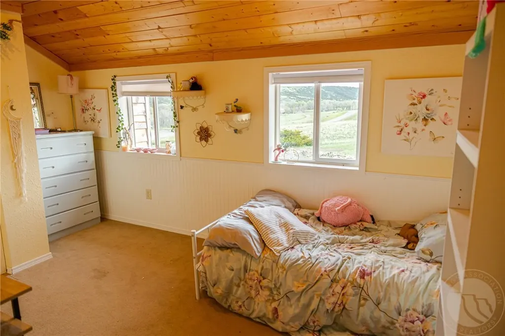 88 Lower Deer Creek Road Big Timber MT 59011