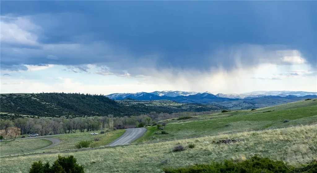 88 Lower Deer Creek Road Big Timber MT 59011