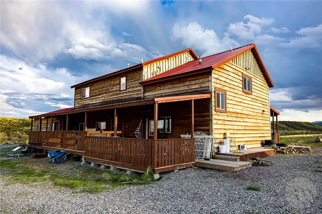 88 Lower Deer Creek Road Big Timber MT 59011