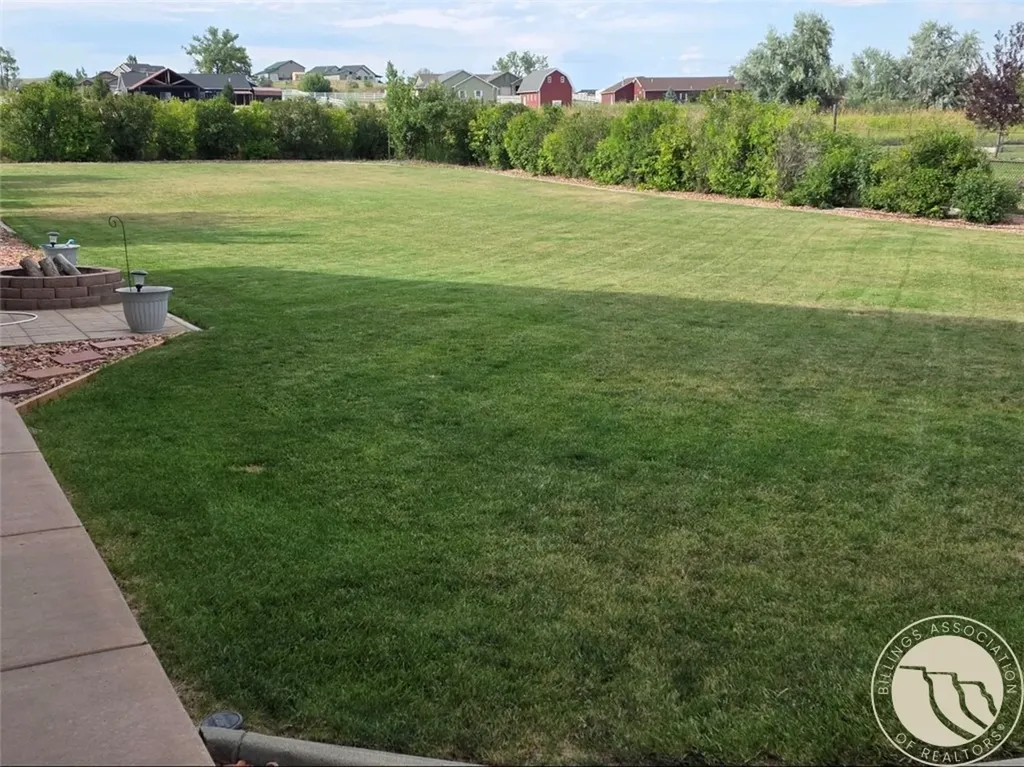 7623 N Leopard Avenue Billings MT 59106