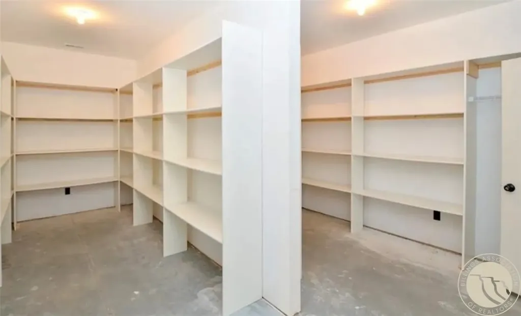 7623 N Leopard Avenue Billings MT 59106