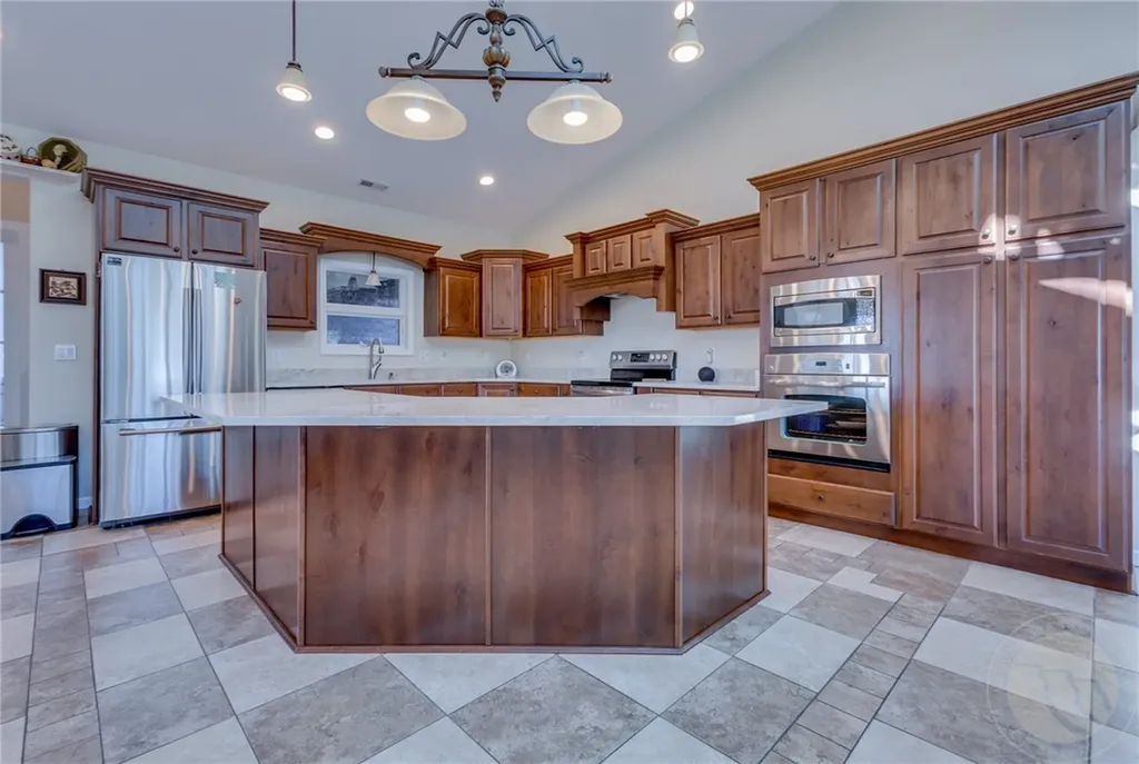 7623 N Leopard Avenue Billings MT 59106