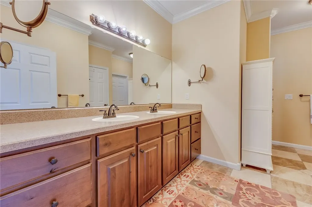 7623 N Leopard Avenue Billings MT 59106