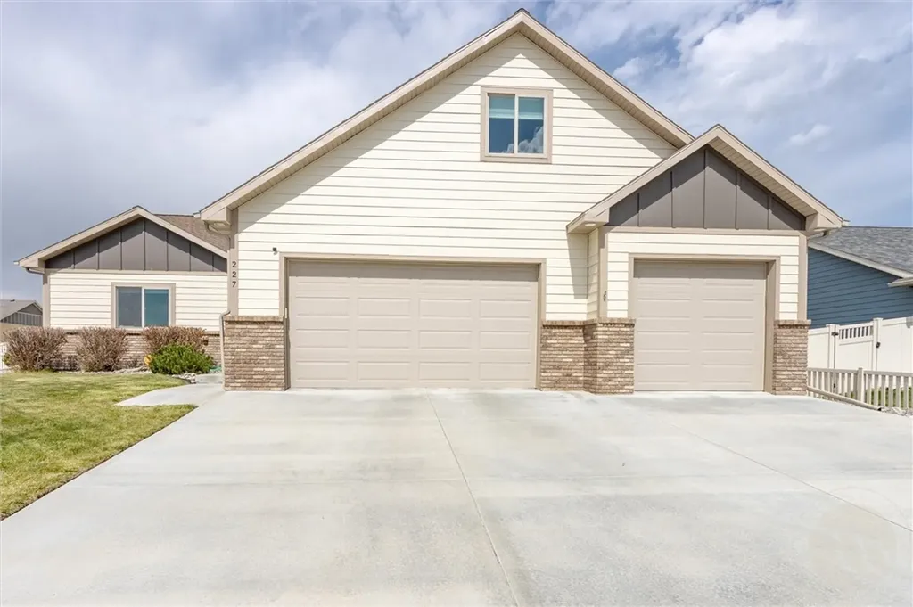 227 Joy Lane Billings MT 59105