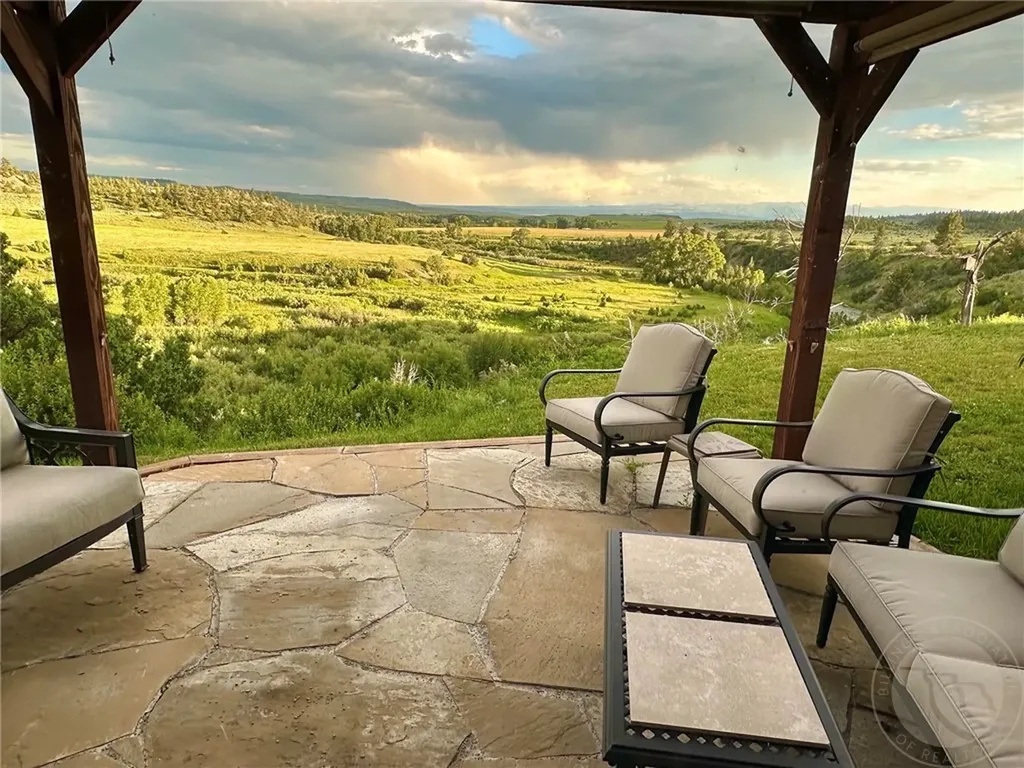 1058 Sweet Grass Road Big Timber MT 59011