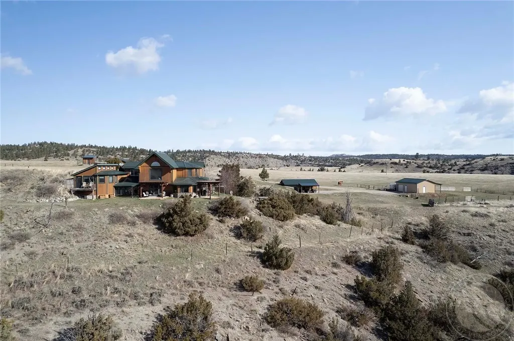 1058 Sweet Grass Road Big Timber MT 59011