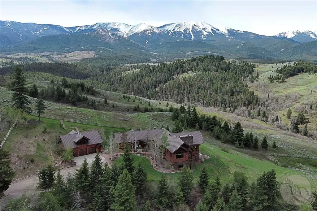 94 Sheep Mountain Road (w/ 614 Ac State Lease) Red Lodge MT 59068
