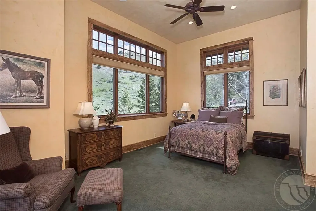 94 Sheep Mountain Road (w/ 614 Ac State Lease) Red Lodge MT 59068
