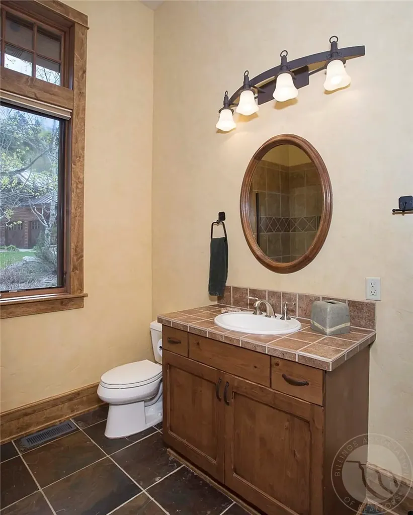 94 Sheep Mountain Road (w/ 614 Ac State Lease) Red Lodge MT 59068