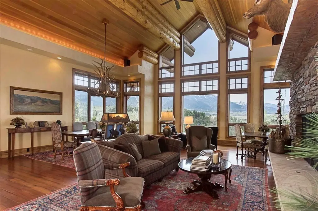 94 Sheep Mountain Road (w/ 614 Ac State Lease) Red Lodge MT 59068