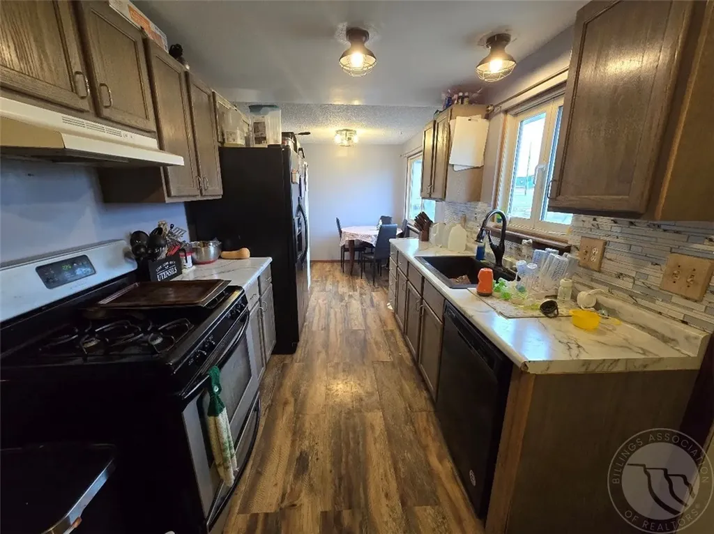 916 Wyoming Avenue Baker MT 59313